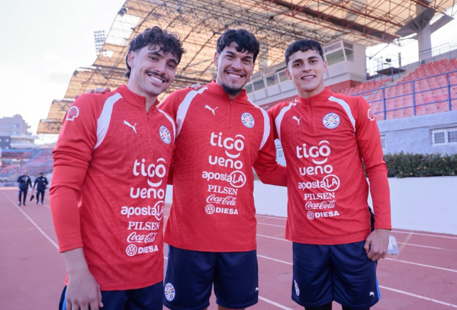 Primer entrenamiento de la Albirroja en Atenas con miras a los amistosos de marzo